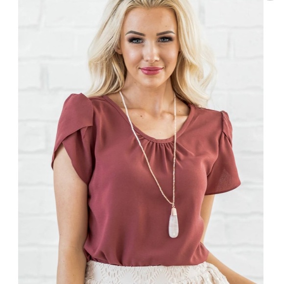 Mikarose Tops - Mauve rose blouse